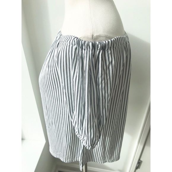 LOFT off the shoulder striped top size extra small - Picture 2 of 5